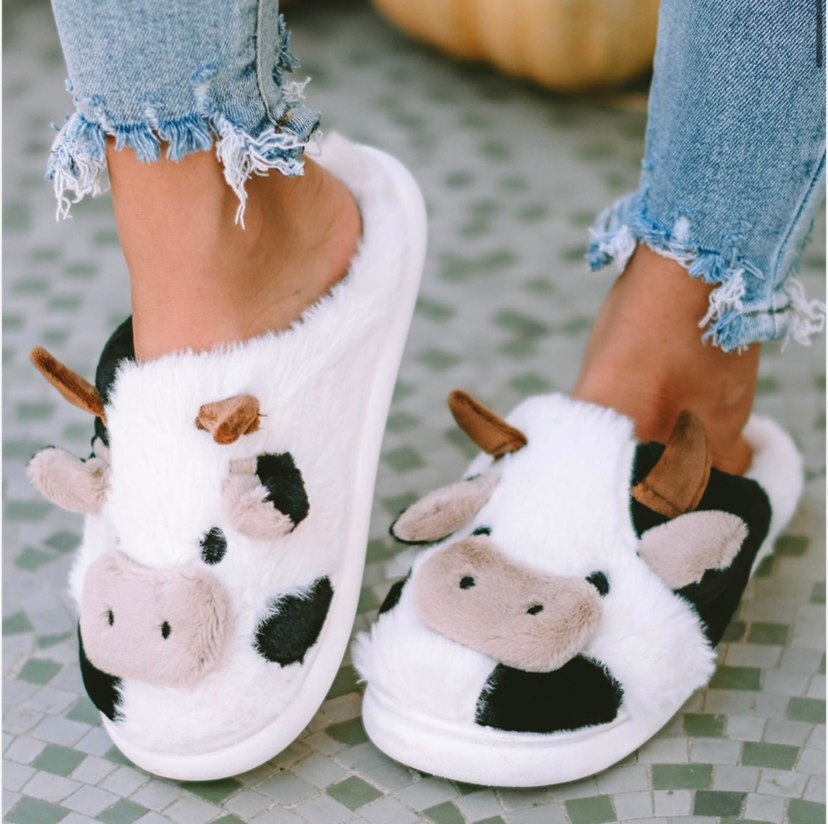 Cow on sale print slippers